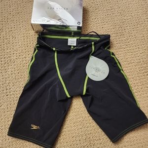 Speedo LZR Racer Pro (NWOT) size 28